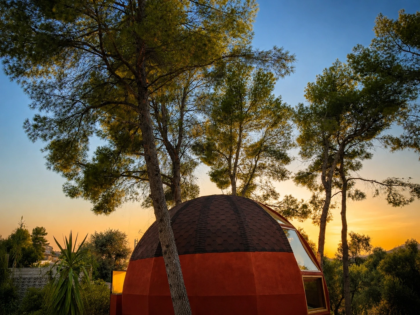 Casas domo de AUMARA al atardecer · Benidoleig, Alicante